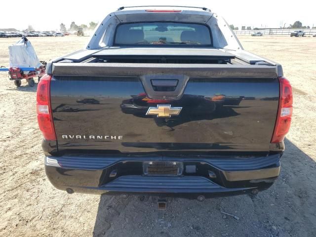 2011 Chevrolet Avalanche LTZ