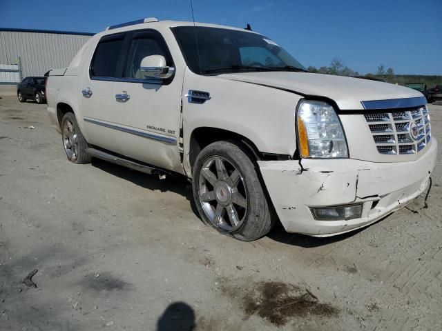 2013 Cadillac Escalade EXT Luxury