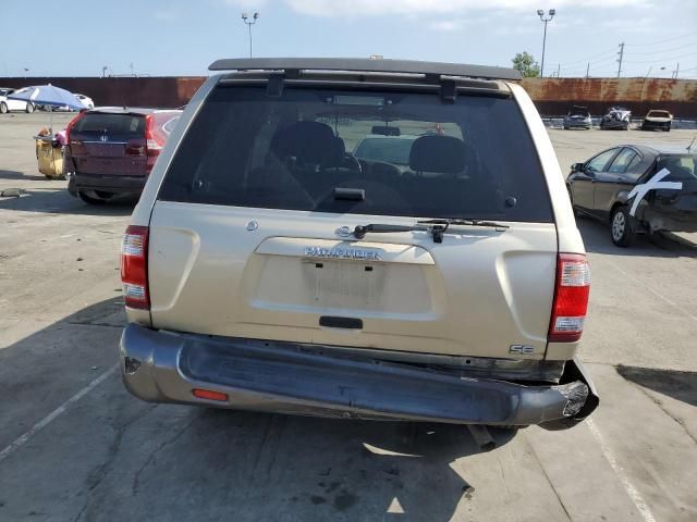 2000 Nissan Pathfinder LE