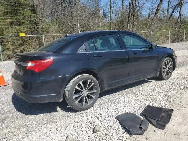 2014 Chrysler 200 Touring