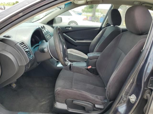 2011 Nissan Altima Base