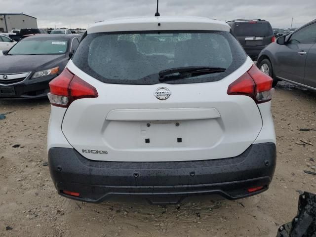 2020 Nissan Kicks S