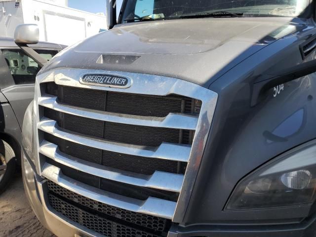 2021 Freightliner Cascadia 126