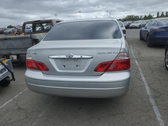 2004 Toyota Avalon XL