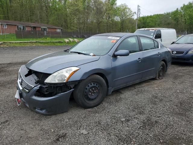 2010 Nissan Altima Base