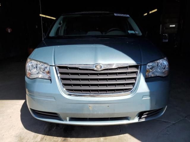 2008 Chrysler Town & Country LX