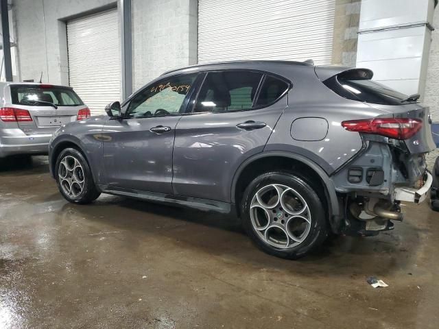 2018 Alfa Romeo Stelvio Sport