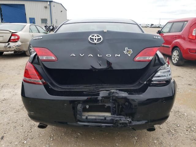 2008 Toyota Avalon XL