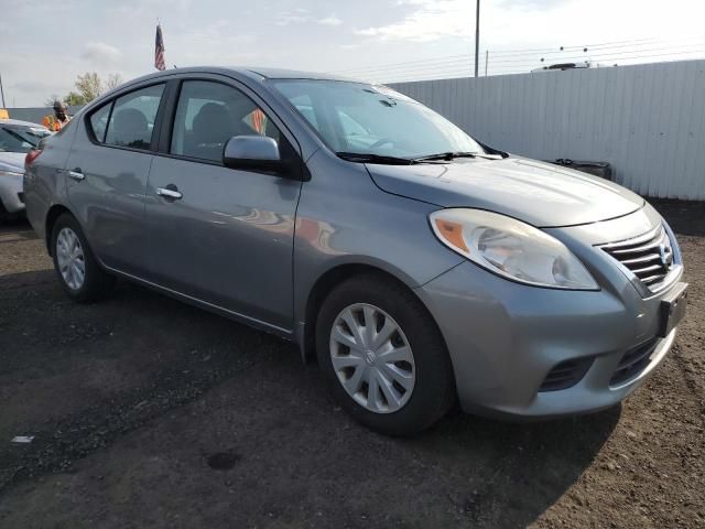 2013 Nissan Versa S