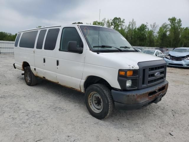 2013 Ford Econoline E350 Super Duty Van