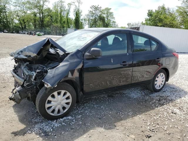 2014 Nissan Versa S