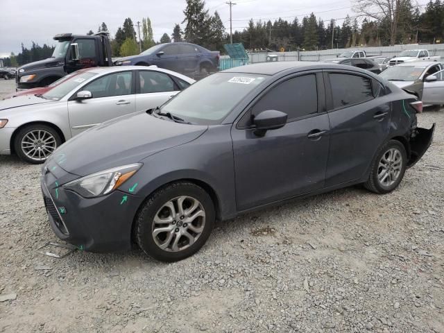 2019 Toyota Yaris L