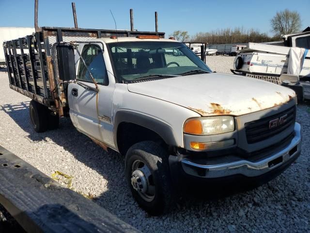 2004 GMC New Sierra C3500