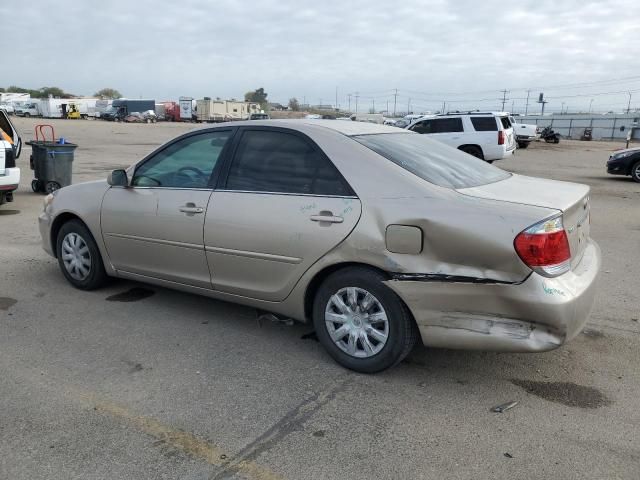 2005 Toyota Camry LE