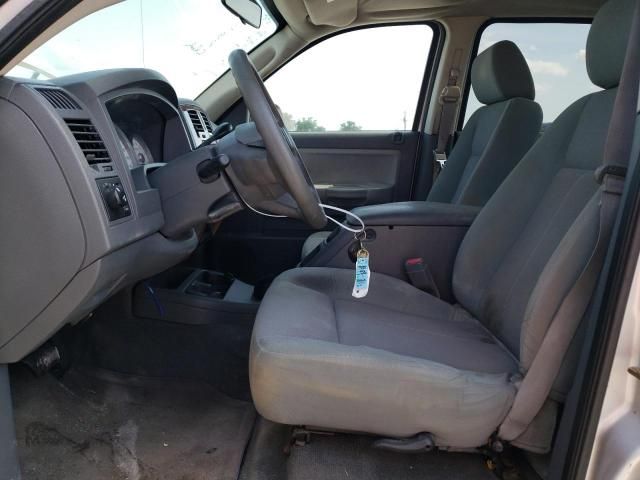 2005 Dodge Dakota Quad SLT