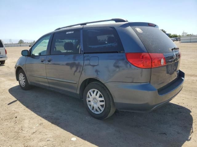 2007 Toyota Sienna CE