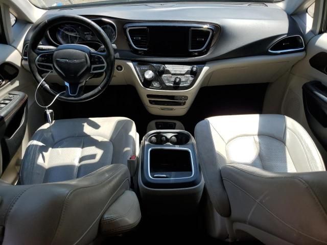 2017 Chrysler Pacifica Touring L Plus