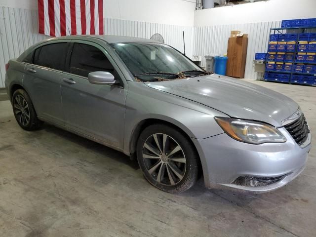 2014 Chrysler 200 Limited