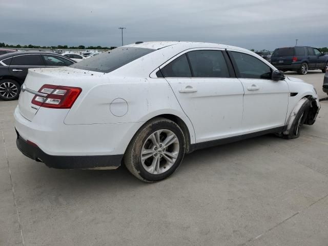 2018 Ford Taurus SE