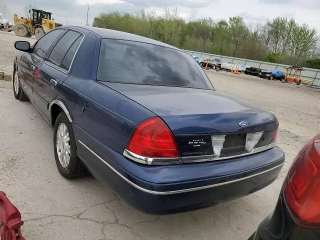 2004 Ford Crown Victoria LX