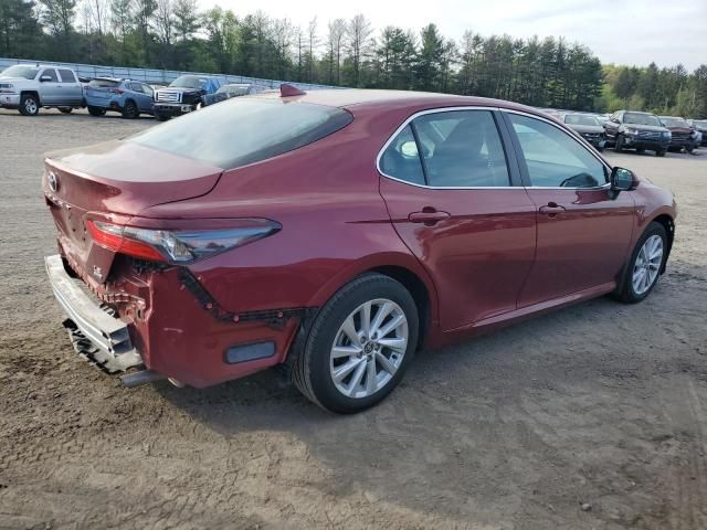 2022 Toyota Camry LE