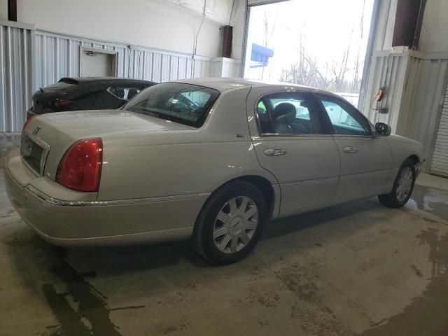 2003 Lincoln Town Car Cartier