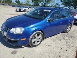 Salvage cars for sale from Copart Riverview, FL: 2009 Volkswagen Jetta SE