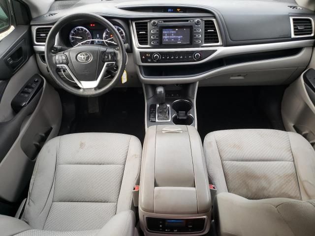 2015 Toyota Highlander LE