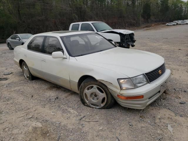 1995 Lexus LS 400