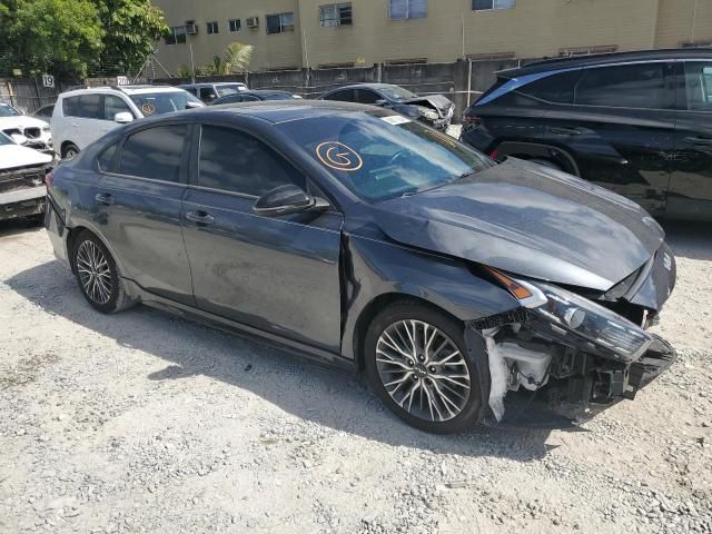 2022 KIA Forte GT Line