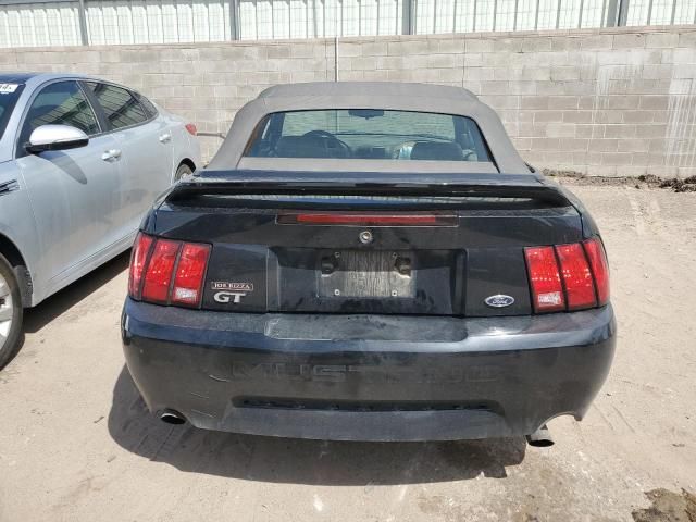 2000 Ford Mustang GT