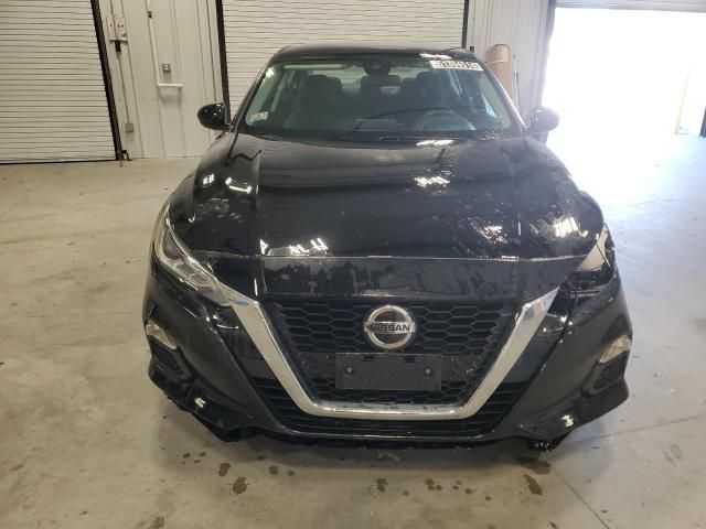 2021 Nissan Altima SV