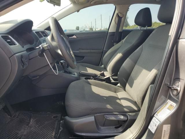 2011 Volkswagen Jetta Base