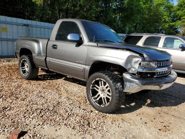 2000 Chevrolet Silverado C1500