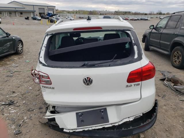 2015 Volkswagen Tiguan S