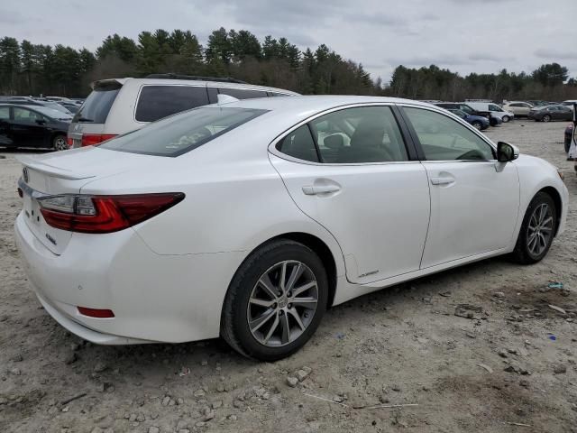 2016 Lexus ES 300H