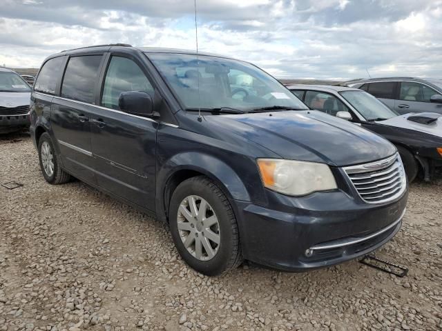 2014 Chrysler Town & Country Touring