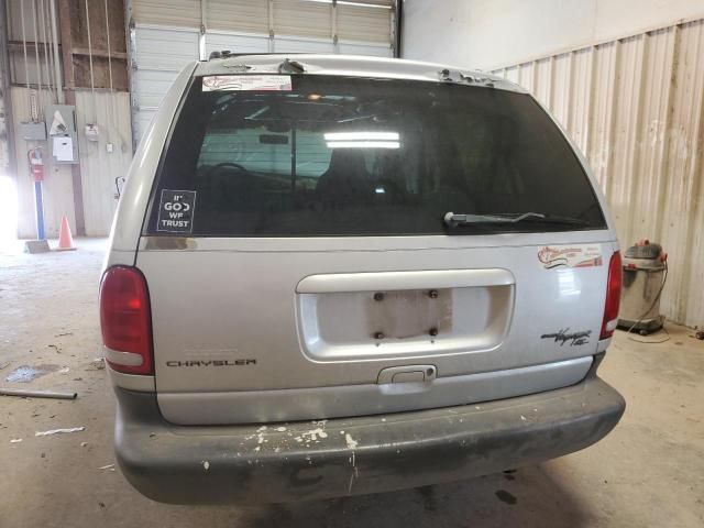 2000 Chrysler Grand Voyager SE