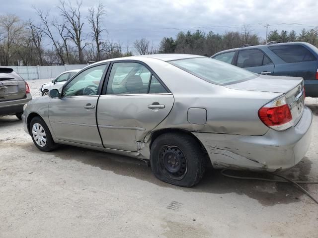 2005 Toyota Camry LE