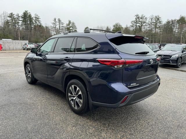 2021 Toyota Highlander XLE