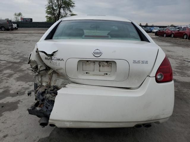 2004 Nissan Maxima SE