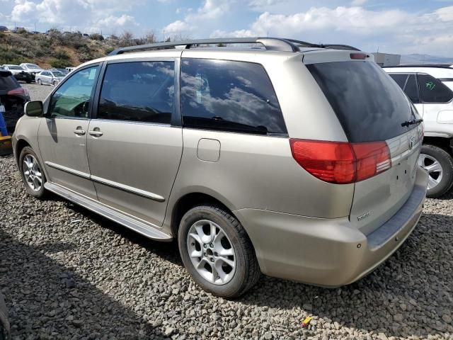 2005 Toyota Sienna XLE