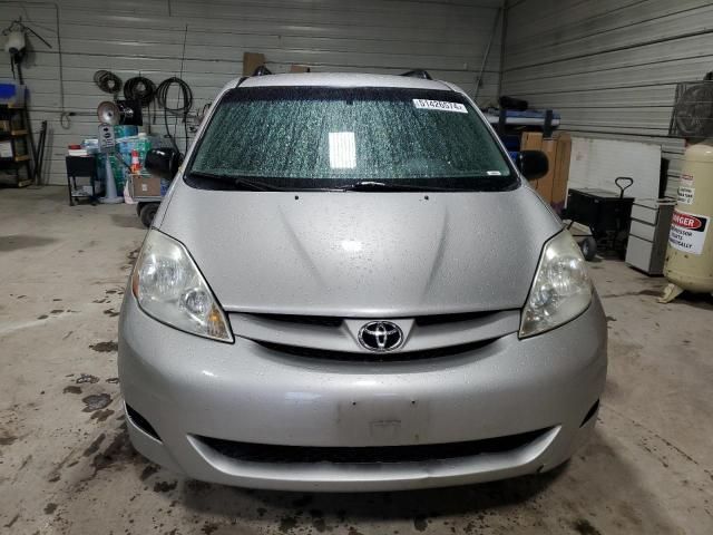 2008 Toyota Sienna CE