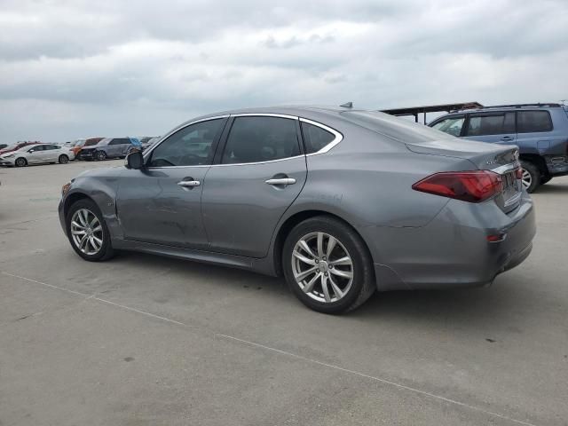 2015 Infiniti Q70 3.7