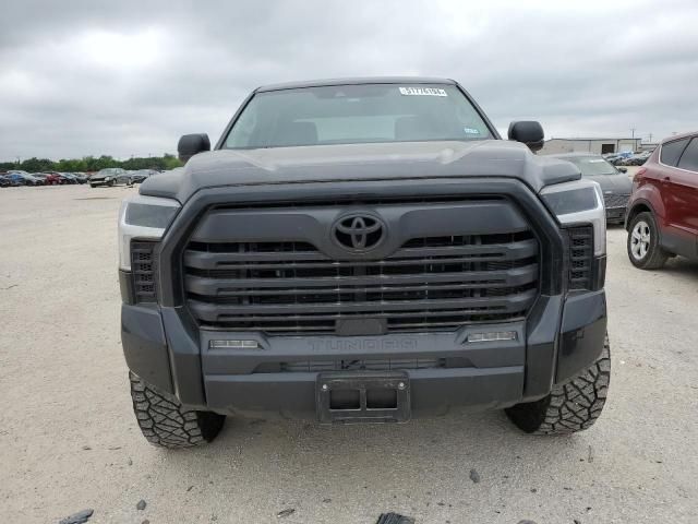 2023 Toyota Tundra Crewmax SR