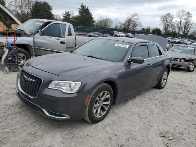 2015 Chrysler 300 Limited