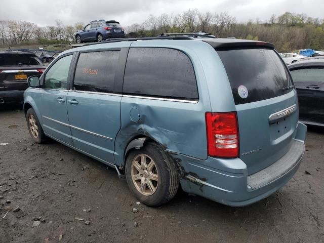 2009 Chrysler Town & Country Touring