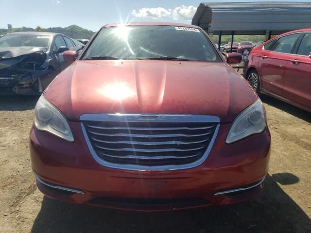 2013 Chrysler 200 Touring