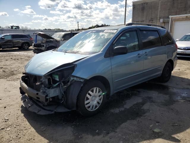 2006 Toyota Sienna CE