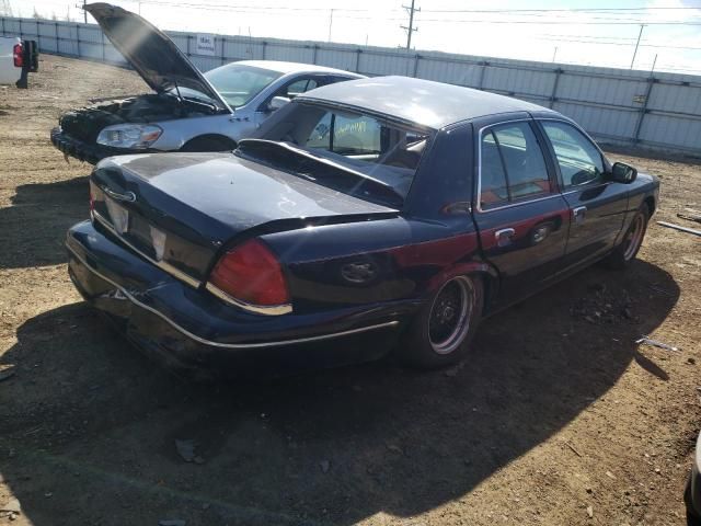 1999 Ford Crown Victoria LX